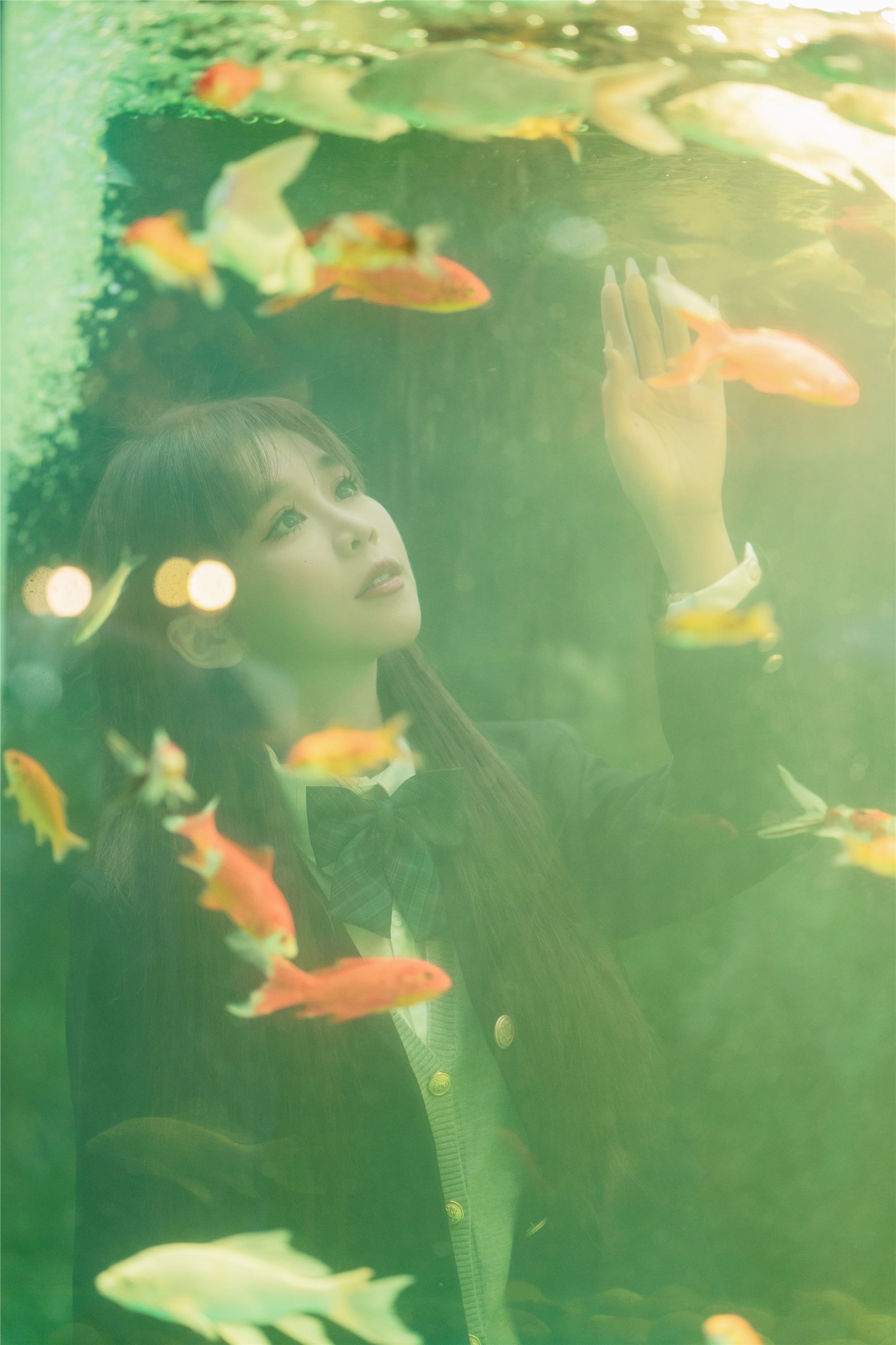 YITUYU艺图语 2025.01.05 深色jk 泡芙小方